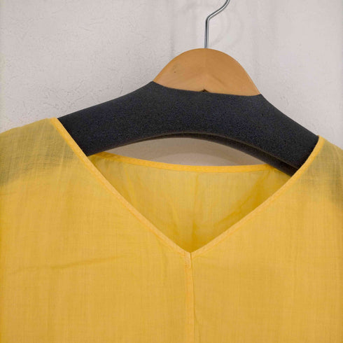 トゥモローランドマカフィー tomorrowland macphee ピースダイラミー Vネックドルマンプルオーバー レディース JPN:36