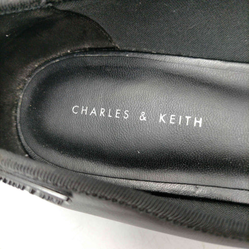 チャールズキース CHARLES & KEITH ロゴ チャーム バレエ パンプス レディース JPN:39