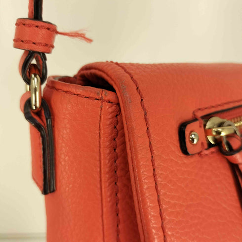 ケイトスペードニューヨーク kate spade NEW YORK ロゴ型押し シボ革 レザーショルダーバッグ レディース