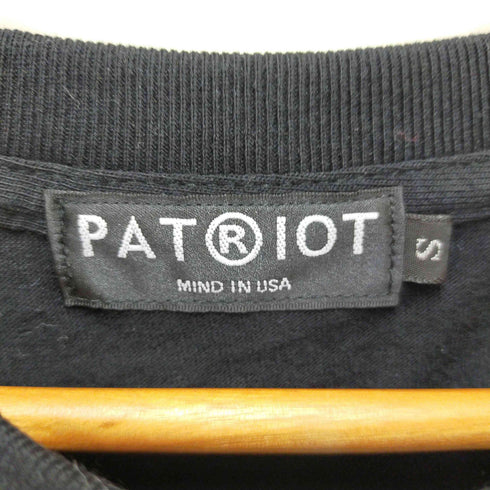 パトリオット PATRIOT ボックスロゴクルーネックtシャツ メンズ S