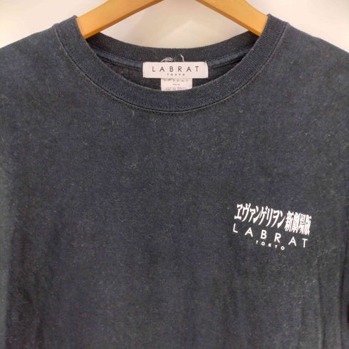 ラブラット LABRAT バックキャラクタープリント クルーネックTシャツ メンズ JPN:M