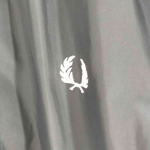 フレッドペリー FRED PERRY 裏地メッシュ ワンポイント刺繍ブルゾン メンズ JPN:L