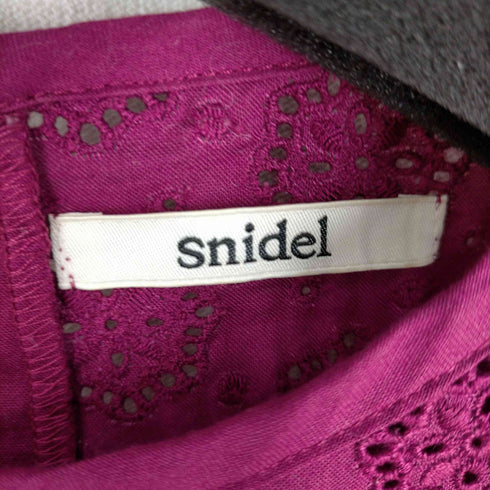 スナイデル snidel パンチングレース 半袖ブラウス レディース FREE