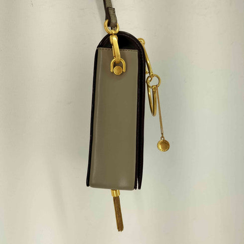 チャールズキース CHARLES & KEITH 2WAY スクエア ショルダーバッグ レディース