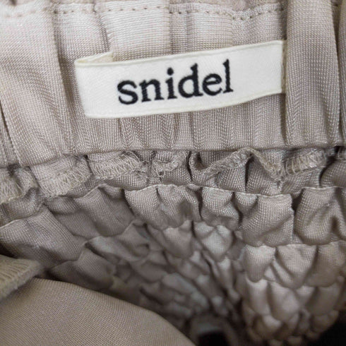 スナイデル snidel ハイウェストベルト付きパンツ レディース