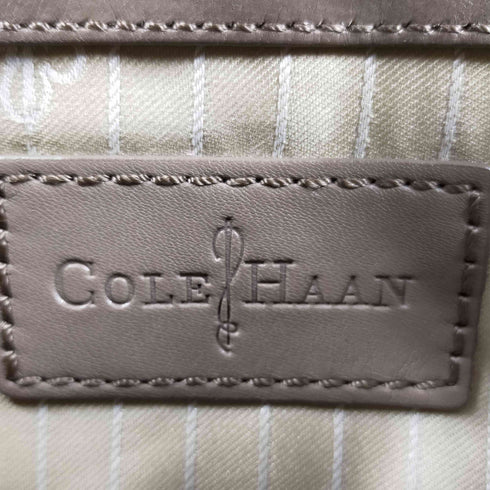 コールハーン COLE HAAN レザーワンショルダーバッグ メッセンジャーバッグ エンボス レディース