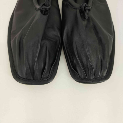 HEREU PUNTERA Pleated-Toe Pump レディース 38