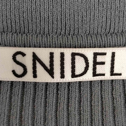 スナイデル snidel ニットカラーパフスリリブプルオーバー レディース ONE SIZE