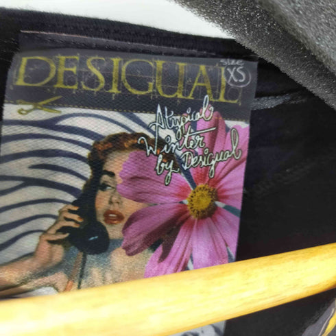デシグアル Desigual 総柄レーヨンノースリーブ ハート 花 レディース import:XS