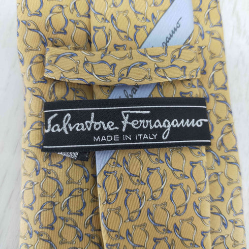 サルヴァトーレフェラガモ Salvatore Ferragamo ペンギン柄 ネクタイ メンズ ONE SIZE