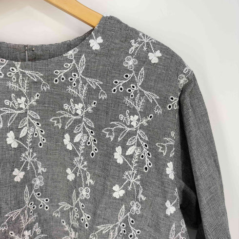 コットンハウスアヤ Cotton House Aya Yesterday Cross 花柄刺繍 コットンリネン ブラウス レディース JPN:M
