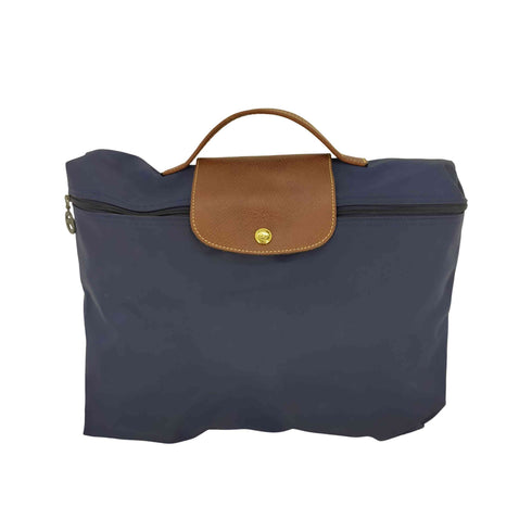 ロンシャン LONGCHAMP エンボスロゴナイロンスクエアバッグ レディース
