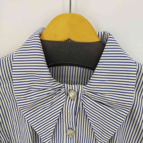 xoxo kisskiss ストライプフリルシャツ パフショルダー ジュエリーボタン レディース