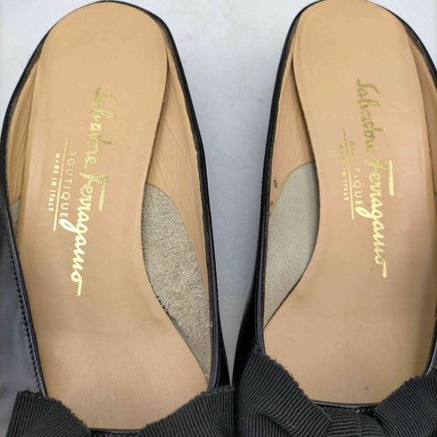 サルヴァトーレフェラガモ Salvatore Ferragamo リボン エナメル オープントゥ ヒール ミュール レディース 6 1/2