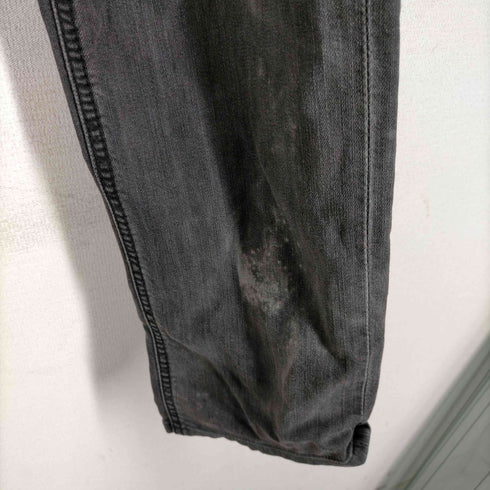 ディーゼル DIESEL BELTHER REGULAR SLIM TAPERED ボタンフライ スリムテーパードデニムパンツ メンズ 30
