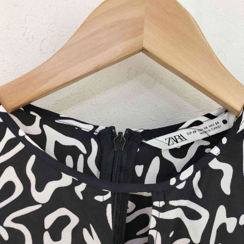 ザラ ZARA 総柄マキシワンピース レディース import:XS