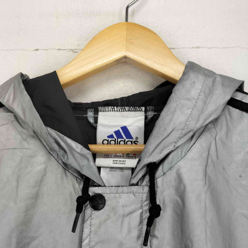 アディダス adidas 万国旗タグ ロゴ刺繍ナイロンハーフジャケット メンズ
