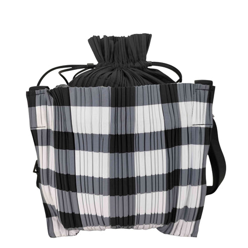 プリーツプリーズイッセイミヤケ PLEATS PLEASE ISSEY MIYAKE プリーツショルダーバッグ スクエア レディース ONE SIZE