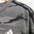 アディダス adidas エッセンシャルズ カモフラージュ クルースウェット メンズ JPN:M