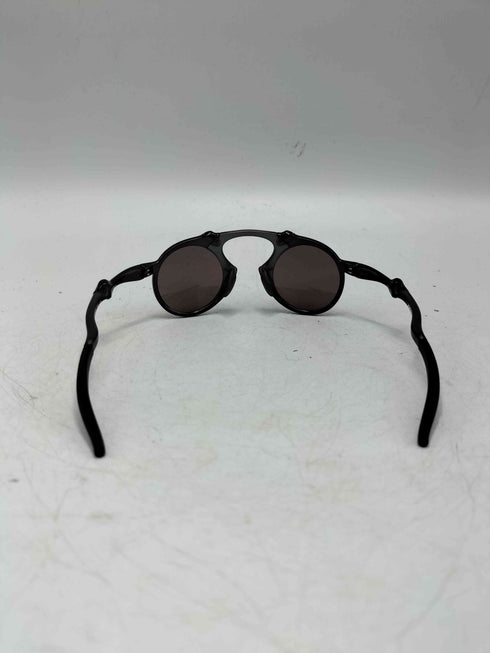 オークリー OAKLEY MADMAN Prizm Daily Polarized ダークカーボン マットグレースモーク メンズ 42□29 151