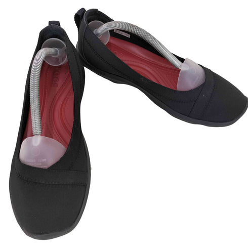 クロックス crocs ローヒールパンプス レディース