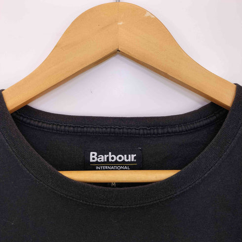 バブアー Barbour INTERNATIONAL ESSENTIAL SMALL LOGO T-SHIRT メンズ JPN:M