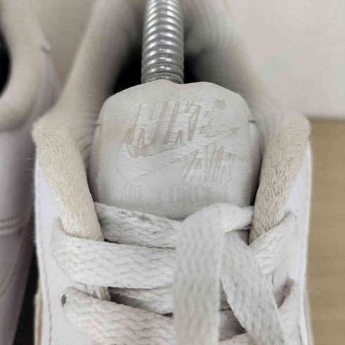ナイキ NIKE Nike WMNS Air Force 1 Low 07 White and Safety Orange メンズ JPN:27.5