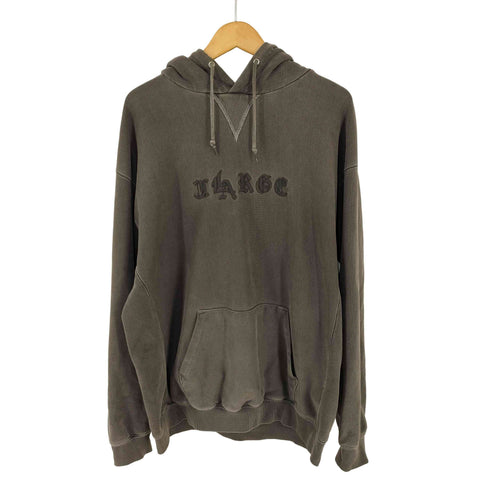 エクストララージ XLARGE PIGMENT EMBOSSED PULLOVER HOODED SWEAT メンズ JPN:L