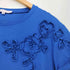 ALMA EN ROSE モチーフ付き クルーネックTシャツ レディース 38
