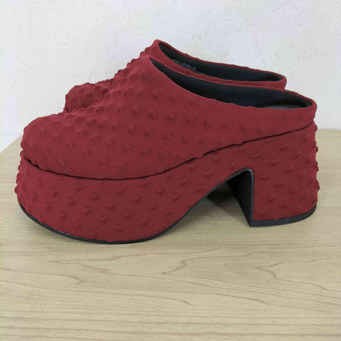 チャールズキース CHARLES & KEITH スパイクテキスチャープラットフォームミュール レディース 37