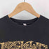 00S ALSTYLE ボディ LOCKUP DEMONIZATION 大判 プリント S/S Tシャツ メンズ import:XL