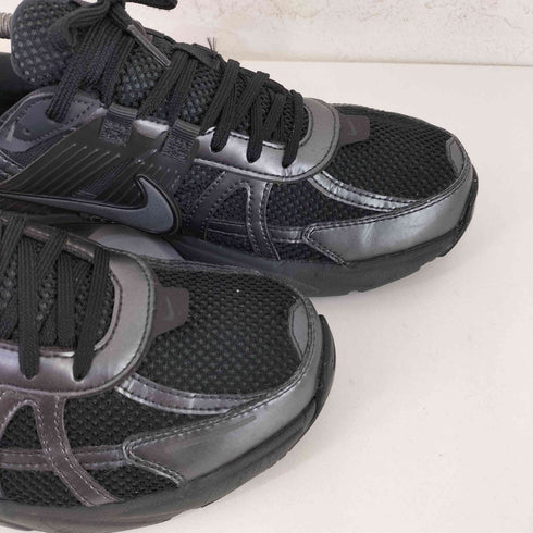 ナイキ NIKE 24SS WMNS V2K RUN - BLACK/DK SMOKE GREY-ANTHRACITE メンズ JPN:27.5