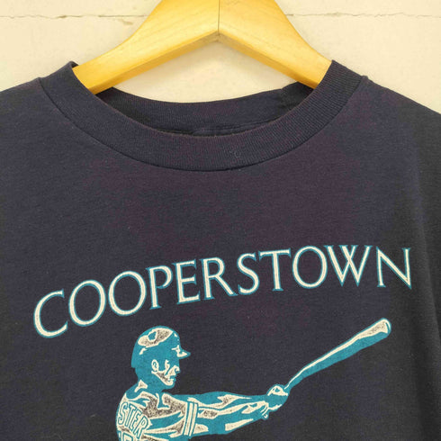 シングルステッチ COOPERSTOWN フロントプリントクルーネックTシャツ メンズ