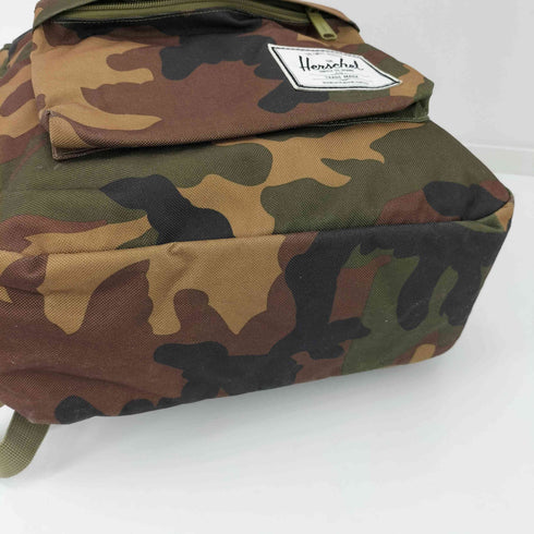 ハーシェル HERSCHEL 迷彩柄バッグパック メンズ