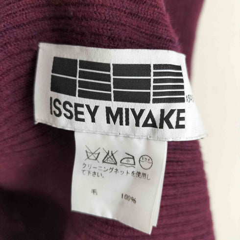 イッセイミヤケ ISSEY MIYAKE 1325.ISSEYMIYAKE タートルパフスリーブ横リブニット レディース JPN:2