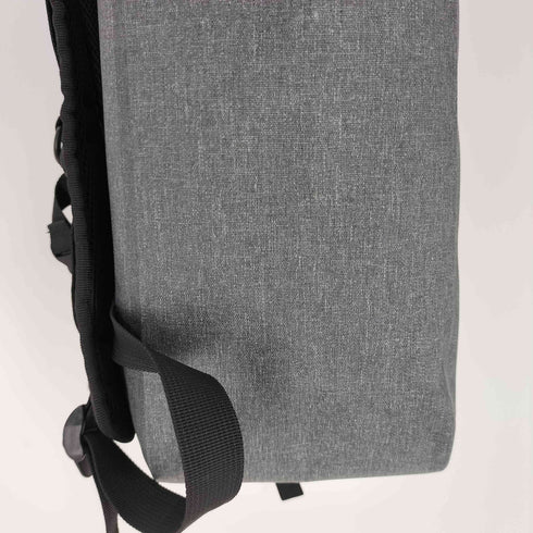 PIRARUCU 防水 軽量 バッグパック デイバッグ メンズ 20L