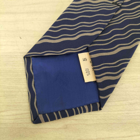 アイムイッセイミヤケ im ISSEY MIYAKE 曲線デザインシルクネクタイ メンズ