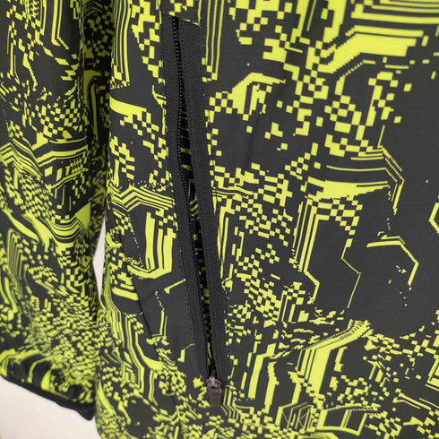 ナイキ NIKE SHIELD ロゴプリント 総柄 ジップアップジャケット ランニングジャケット メンズ import:L