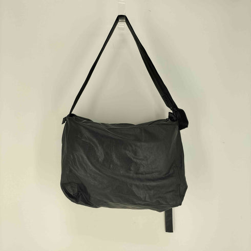 ディスコードヨウジヤマモト discord Yohji Yamamoto 24SS DRUM DYED LEATHER PUFF CROSSBODY BAG ドラムダイ レザーパフ クロスボディバッグ メンズ