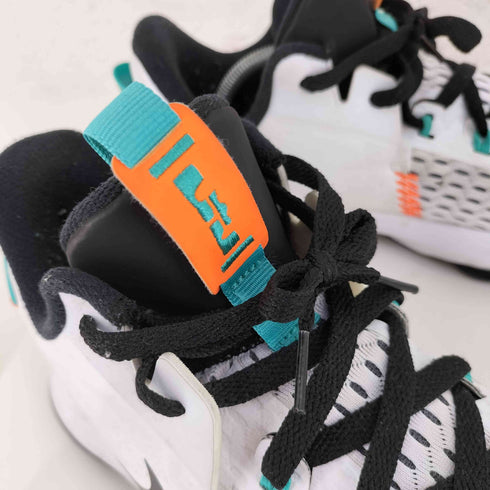ナイキ NIKE レブロン ウィットネス LEBRON WITNESS 5 EP メンズ JPN:28