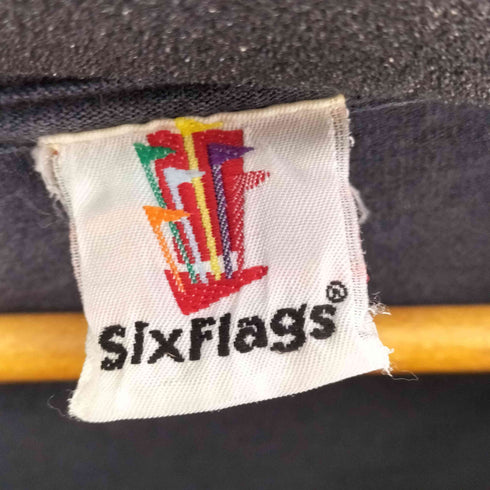 SIX FLAGS フロントプリント S/S Tシャツ メンズ