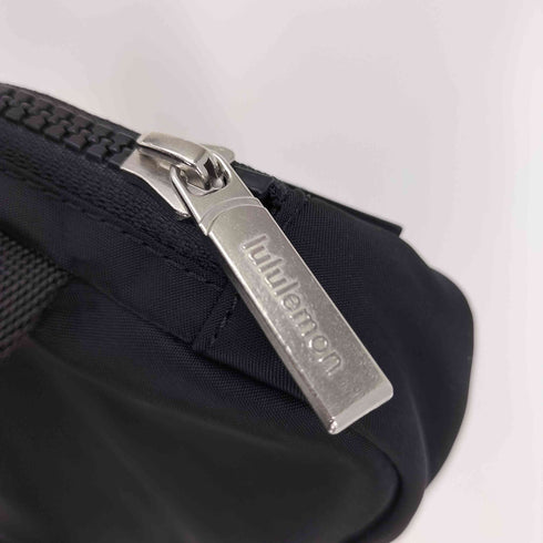 ルルレモン lululemon Everywhere ベルトバッグ 1L メンズ 1L