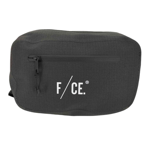 エフシーイー F/CE. NO SEAM WEIST BAG メンズ