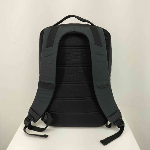 インケース incase CITY COMPACT BACKPACK メンズ