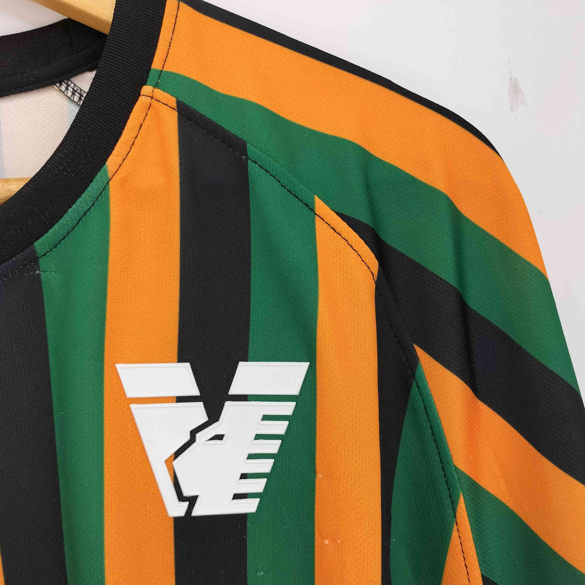 フェイエノールト　カッパスポーツ　ルーマニア製　ユニホーム 美品】kappa(カッパ)フェイエノールトユニフォーム - メルカリ
