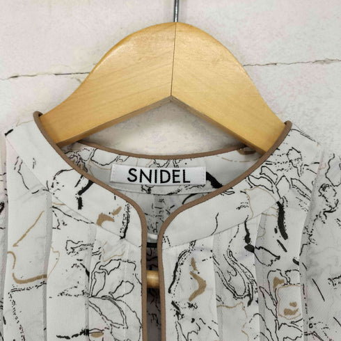 スナイデル snidel マーブルフラワー柄ワンピース レディース JPN:0