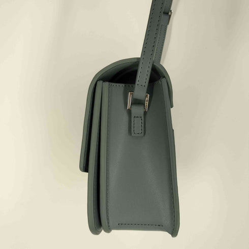 ヴァジック VASIC CITY MINI MINI シティ ミニ ミニ レザー ショルダーバッグ レディース