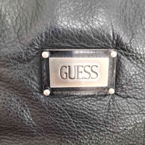 ゲス GUESS ロゴプレート シボ革レザートートバッグ レディース