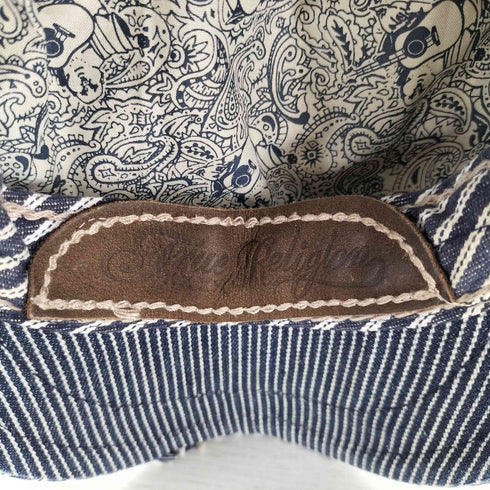 トゥルーレリジョン TRUE RELIGION パッチワークデニムハンチング ヒッコリー 裏地ペイズリー 加工 リペア フェード メンズ