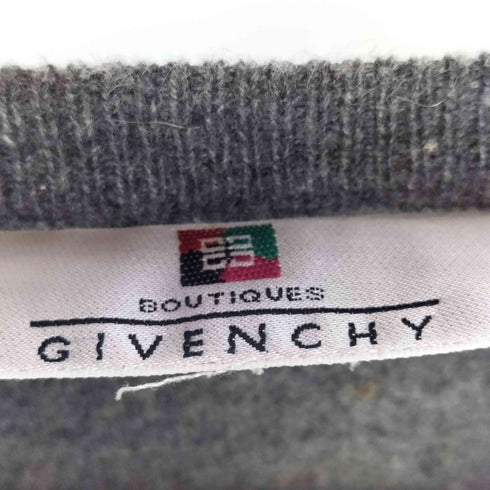 ジバンシィ GIVENCHY 刻印ボタン カーディガン レディース